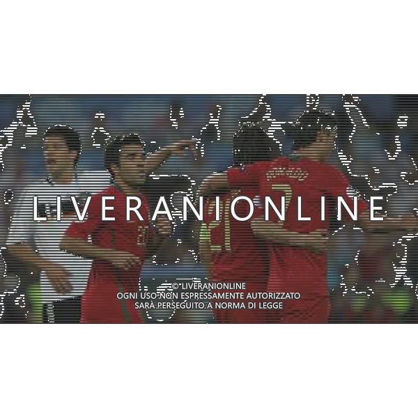 PORTOGALLO-GERMANIA EUROPEI 2008 19/06/2008 NELLA FOTO esultanza dopo il gol di nuno gomes con cristiano ronaldo e deco FOTO LUZZANI-AG ALDO LIVERANI