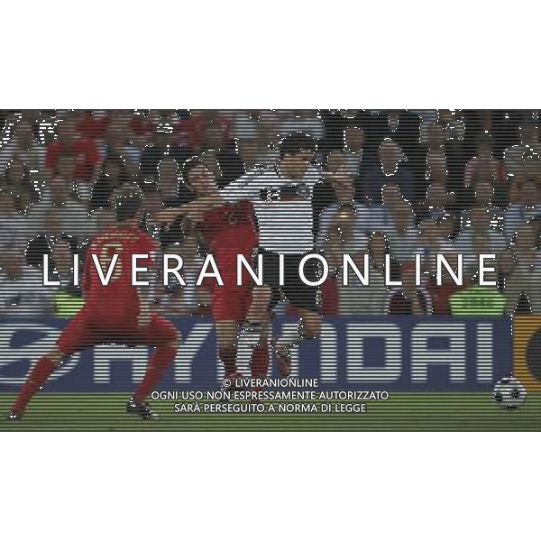 Basilea 19-06-2008 Campionato europeo calcio EURO2008 Portogallo-Germania 2:3 nella foto michael ballack, paulo ferreira e raul meireles ph marco luzzani/ag aldo liverani s.a.s. 