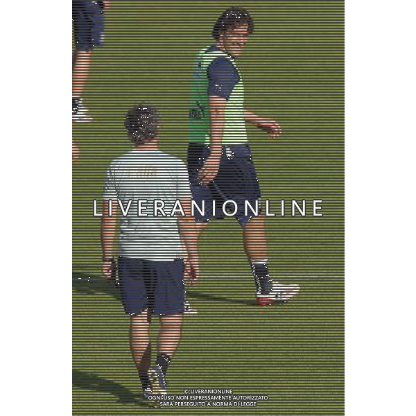 Allenamento Nazionale Italiana Baden - 20.06.2008 Nella Foto:DONADONI ROBERTO SCHERZA CON TONI LUCA /Ph.Vitez-Ag. Aldo Liverani