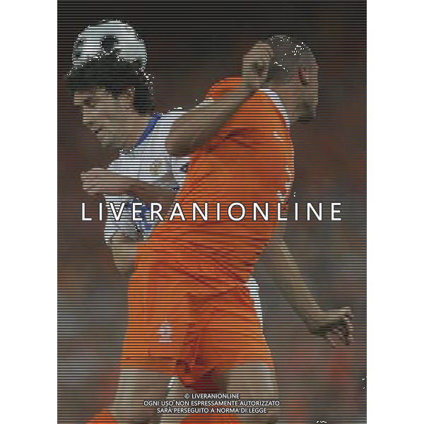 Olanda - Russia 21/06/2008 Europei basilea nella foto zhirkov e heitinga Ph luzzani/Ag. Aldo Liverani Sas