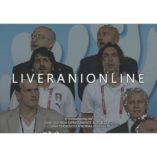 Spagna - Italia Europei 22/06/2008 Vienna nella foto Gennaro gattuso e Andrea Pirlo in tribuna durante l\'inno nazionale ph luzzani/Ag. Aldo Liverani Sas