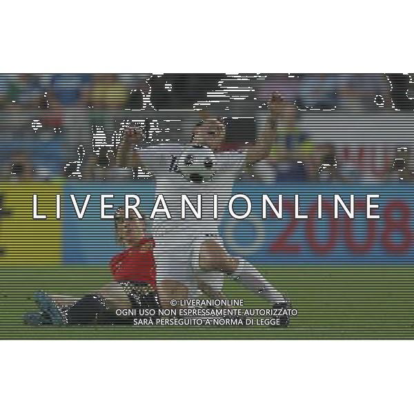 Spagna - Italia Europei 22/06/2008 Vienna nella foto antonio cassano e fernando torres ph luzzani/Ag. Aldo Liverani Sas