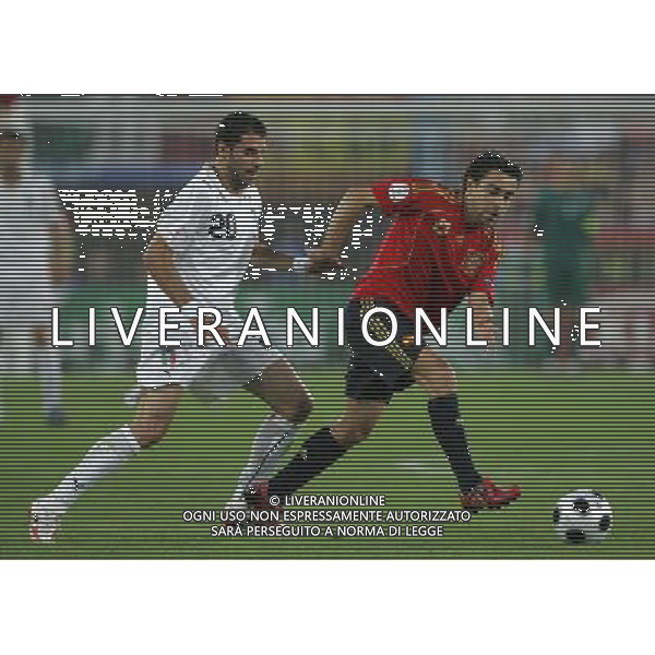 Spagna - Italia Europei 22/06/2008 Vienna nella foto simone perrotta e xavi ph luzzani/Ag. Aldo Liverani Sas