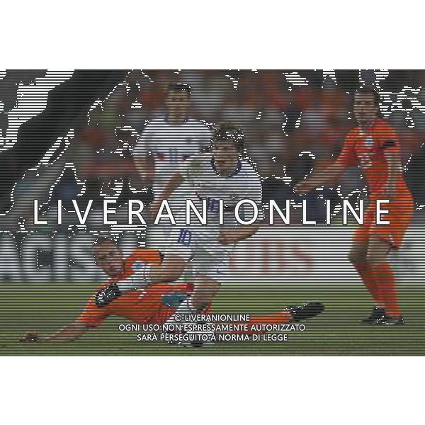 Basilea (CH) 21-06-2008 Campionato europeo calcio EURO2008 quarti di finale olanda-russia 1:3 nella foto andrei arshavin e wesley sneijder ph marco luzzani/ag aldo liverani s.a.s.