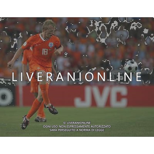 Basilea (CH) 21-06-2008 Campionato europeo calcio EURO2008 quarti di finale olanda-russia 1:3 nella foto dirk kuyt ph marco luzzani/ag aldo liverani s.a.s.