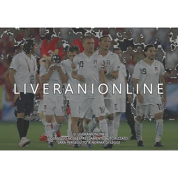 Spagna - Italia Europei 22/06/2008 Vienna nella foto la delusione dei giocatori italian a fine gara -marco materazzi consola daniele de rossi e antonio cassano consola di natale ph luzzani/Ag. Aldo Liverani Sas