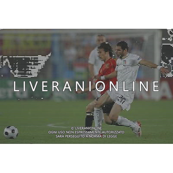 Vienna (AUT) 22-06-2008 Campionato europeo calcio EURO2008 quarto di finale spagna-italia nella foto simone perrotta e david silva ph marco luzzani/ag aldo liverani s.a.s.