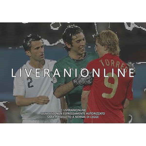 Vienna (AUT) 22-06-2008 Campionato europeo calcio EURO2008 quarto di finale spagna-italia nella foto gianluigi buffon, fernando torres e christian panucci ph marco luzzani/ag aldo liverani s.a.s.