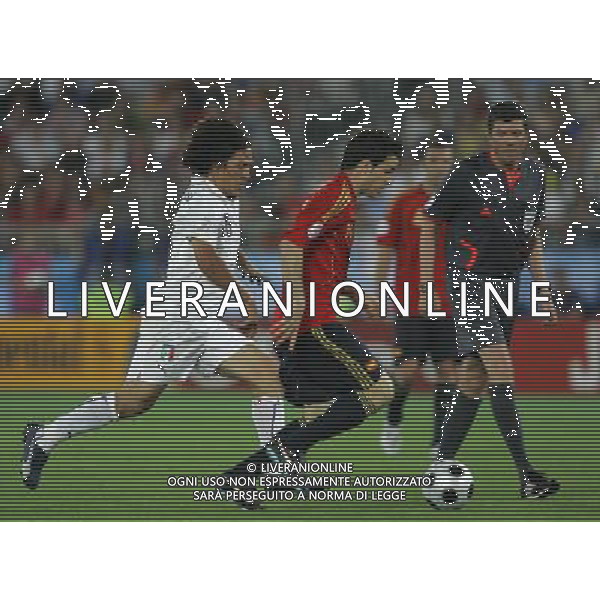 Vienna (AUT) 22-06-2008 Campionato europeo calcio EURO2008 quarto di finale spagna-italia nella foto cesc fabregas e mauro camoranesi ph marco luzzani/ag aldo liverani s.a.s.