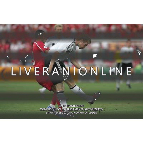 Germania - Turchia 25.06.2008 semifinale Europei nella foto Per Mertesacker con Semih Senturk copyright by firo sportphoto/Ag. Aldo Liverani Sas - ITALY ONLY -