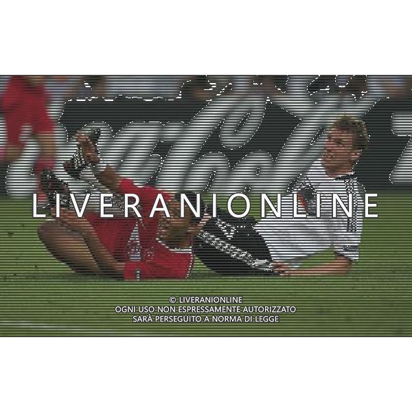 Germania - Turchia 25.06.2008 semifinale Europei nella foto Per Mertesacker con Kazim KAZIM copyright by firo sportphoto/Ag. Aldo Liverani Sas - ITALY ONLY -