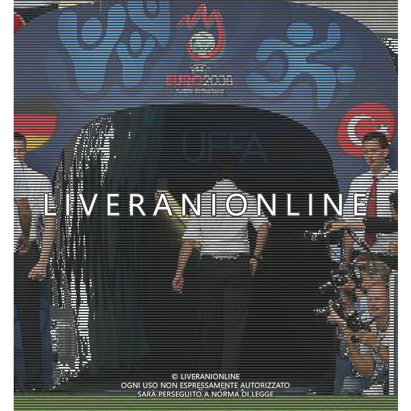 Germania - Turchia 25.06.2008 semifinale Europei nella foto Joachim LOW copyright by firo sportphoto/Ag. Aldo Liverani Sas - ITALY ONLY -