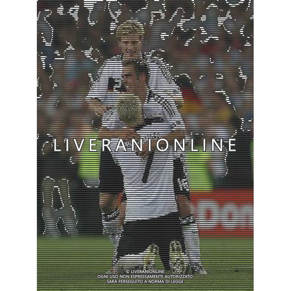 Germania - Turchia 25.06.2008 semifinali Europei nella foto esultanza dopo il gol di Philipp Lahm con JANSEN, e SCHWEINSTEIGER copyright by firo sportphoto/Ag. Aldo Liverani Sas - ITALY ONLY -