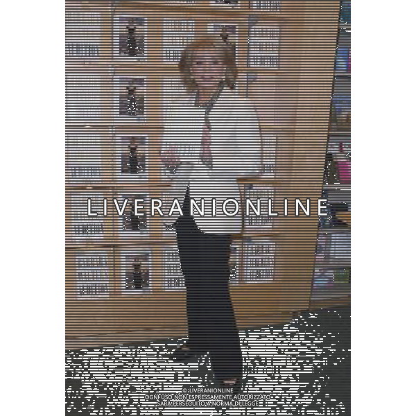 23 June 2008 - Las Vegas, Nevada - Barbara Walters. Barbara Walters book signing held at Barnes and Noble. Photo Credit: MJT/AdMedia - AG. ALDO LIVERANI SAS ITALY ONLY - EDITORIAL USE ONLY