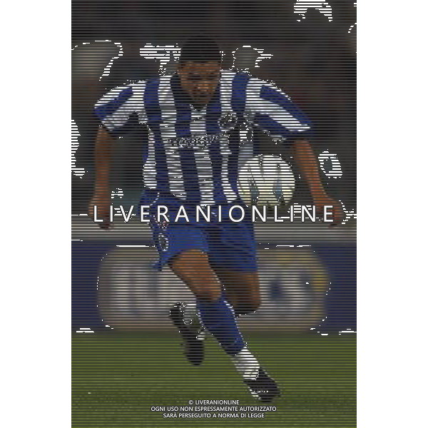 LAZIO-PORTO24/04/2003 NELLA FOTO DERLEI FOTO ALDO LIVERANI