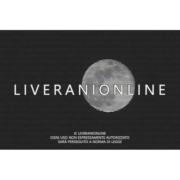 brescia 22 maggio 2003 nella foto la luna ag.aldo liverani/venezia