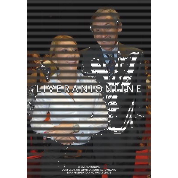 MILANO 26/6/2008 TEATRO SMERALDO PIAZZA XXV APRILE, 10 PRESENTAZIONE DELLA STAGIONE TEATRALE 2008/2009 NELLA FOTO ALESSANDRO GALBIATI AMMINISTRATORE DELEGATO OFFICINE SMERALDO s.p.a. CON LA SUA DONNA RAJKA FOTO MARIO ROMANO/AG ALDO LIVERANI