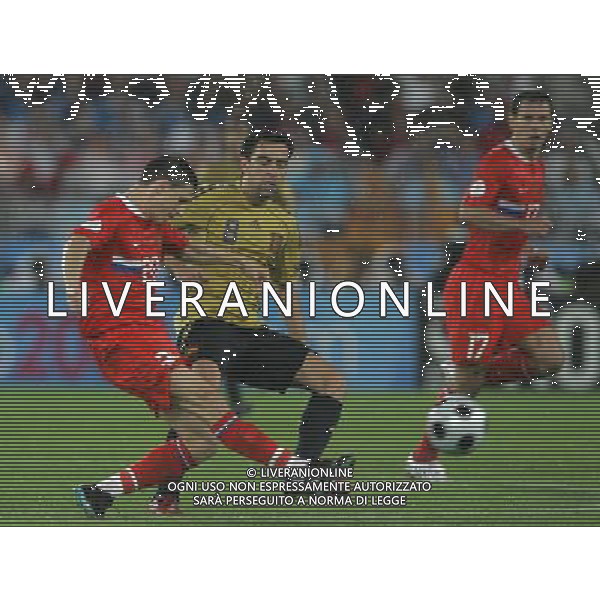 Russia - Spagna Semifinali Europei 26/06/2008 nella foto semshov e xavi hernandez ph luzzani/Ag. Aldo Liverani Sas