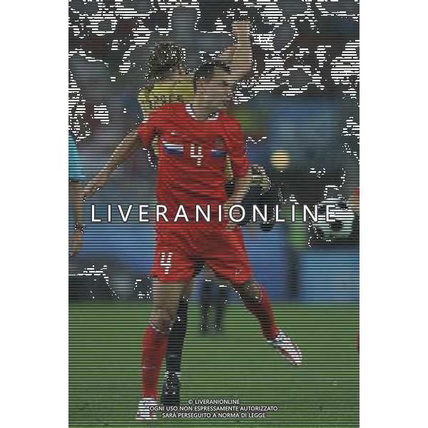 Vienna (AUT) 26-06-2008 Campionato europeo calcio EURO2008 semifinale russia-spagna 0:3 nella foto fernando torres e sergei ignasevich ph marco luzzani/ag aldo liverani s.a.s.