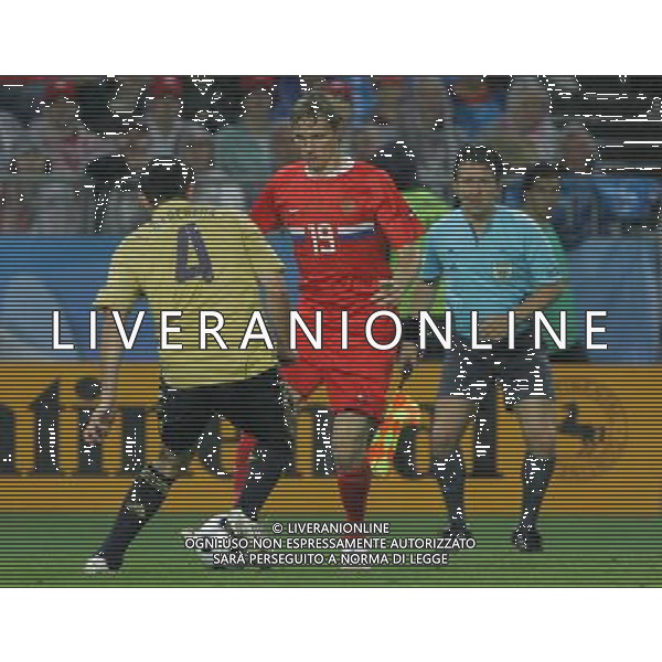 Vienna (AUT) 26-06-2008 Campionato europeo calcio EURO2008 semifinale russia-spagna 0:3 nella foto roman pavlyuchenko e carlos marchena ph marco luzzani/ag aldo liverani s.a.s.