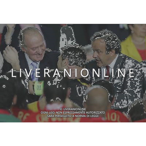 Germania - Spagna Finale Europei Vienna 29/06/2008 nella foto Re juan carlos si congratula con iker casillas - michel platini ph luzzani/Ag. Aldo Liverani Sas