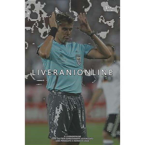 Vienna (AUT) 29-06-2008 Campionato europeo calcio EURO2008 FINALE germania-spagna 0:1 nella foto arbitro roberto rosetti ph marco luzzani/ag aldo liverani s.a.s.