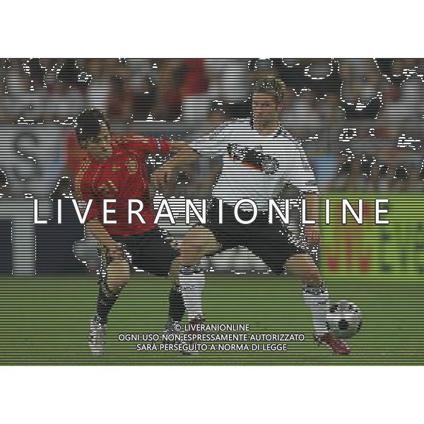 Vienna (AUT) 29-06-2008 Campionato europeo calcio EURO2008 FINALE germania-spagna 0:1 nella foto thomas hitzlsperger e david silva ph marco luzzani/ag aldo liverani s.a.s.