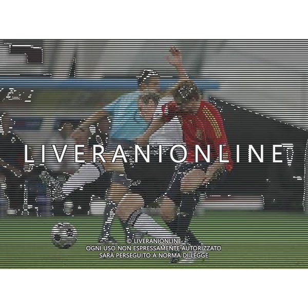 Vienna (AUT) 29-06-2008 Campionato europeo calcio EURO2008 FINALE germania-spagna 0:1 nella foto fernando torres e marcell jansen ph marco luzzani/ag aldo liverani s.a.s.