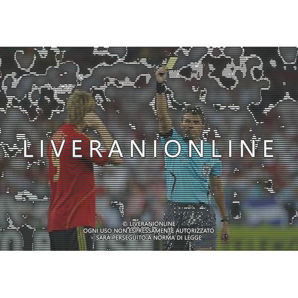 Vienna (AUT) 29-06-2008 Campionato europeo calcio EURO2008 FINALE germania-spagna 0:1 nella foto arbitro roberto rosetti ammonisce fernando torres ph marco luzzani/ag aldo liverani s.a.s.