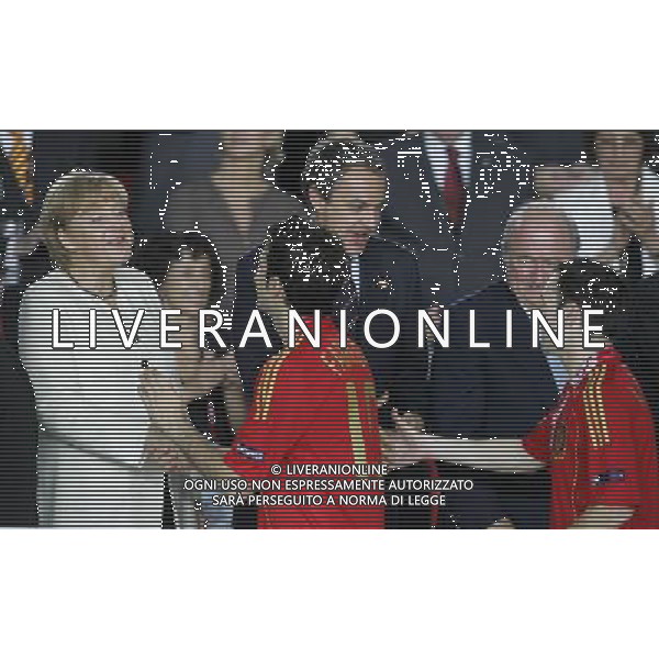 Vienna (AUT) 29-06-2008 Campionato europeo calcio EURO2008 FINALE germania-spagna 0:1 nella foto angela merkel e cesc fabregas ph marco luzzani/ag aldo liverani s.a.s.