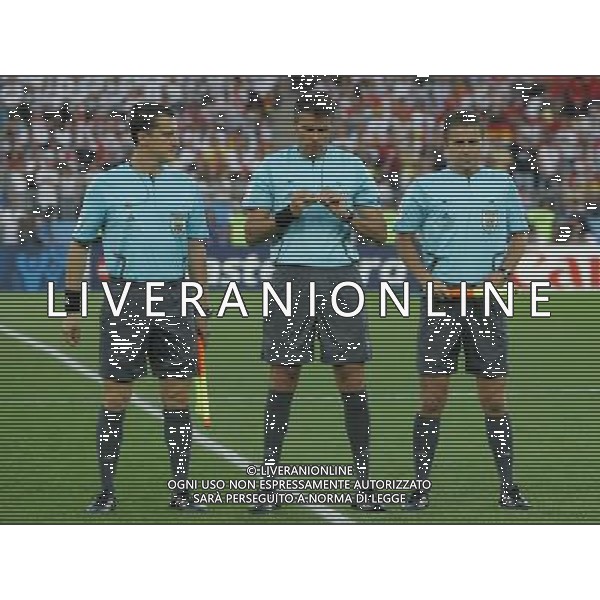 Vienna (AUT) 29-06-2008 Campionato europeo calcio EURO2008 FINALE germania-spagna 0:1 nella foto la terna arbitrale ph marco luzzani/ag aldo liverani s.a.s.