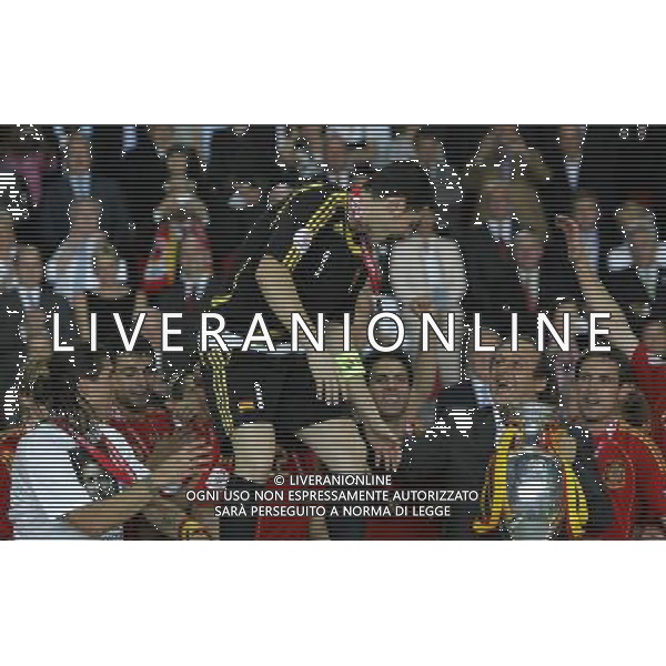 Vienna (AUT) 29-06-2008 Campionato europeo calcio EURO2008 FINALE germania-spagna 0:1 nella foto iker casillas alza la coppa ph marco luzzani/ag aldo liverani s.a.s.