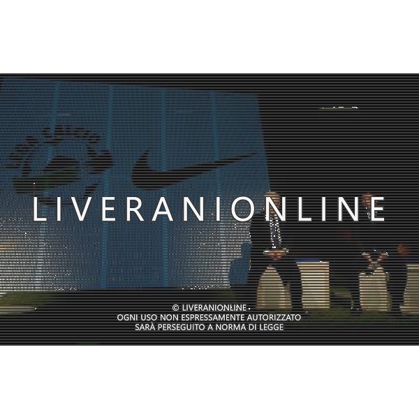 MILANO 2/7/2008 TEATRO FRANCO PARENTI VIA PIERLOMBARDO, 14 PRESENTAZIONE DEL PALLONE UFFICIALE DEL CAMPIONATO ITALIANO DI CALCIO STAGIONE 2008/2009 NELLA FOTO FRANCO MATARRESE E ANDREA ROSSI GENERAL MANAGER NIKE ITALIA FOTO MARIO ROMANO/AG ALDO LIVERANI