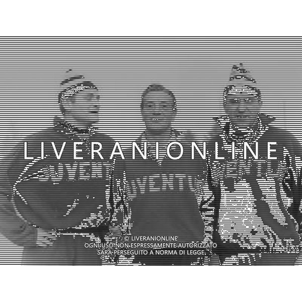GIAMPIERO BONIPERTI EX CALCIATORE CON RENATO CESARINI EX CALCIATORE E CARLO PAROLA EX CALCIATORE - 1960 ARCHIVIO AG. ALDO LIVERANI RETROSPETTIVA
