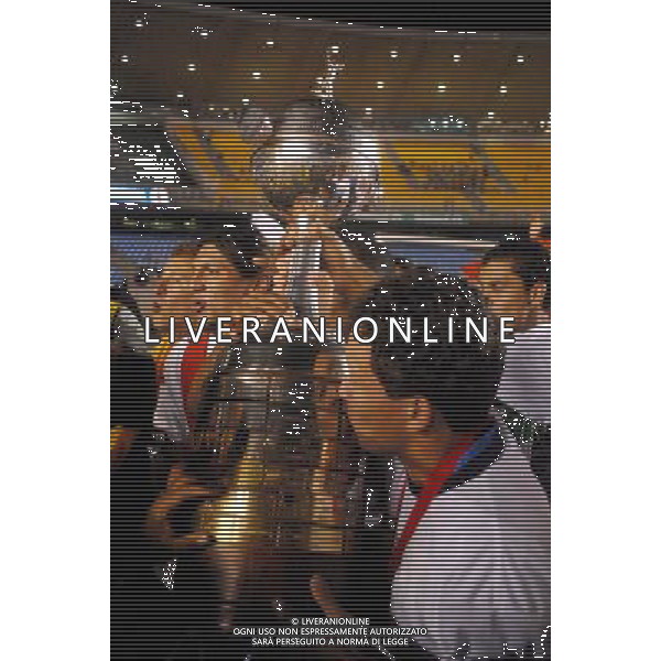 INTERNATIONAL FOOTBALL LIBERTADORES CUP 2008 / FINAL MATCH RETURN FLUMINENESE_LDU QUITO 3-1 (Dpp 1-3) ( Maracana Stadium Rio ) THE LDU QUITO PLAYERS JUBILEE AT END , WITH THE TROPHY =============================================== ATT : IMAGES ONLY FOR THE ITALIAN MARKET AG ALDO LIVERANI