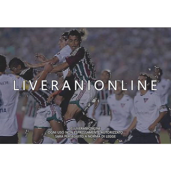 INTERNATIONAL FOOTBALL LIBERTADORES CUP 2008 / FINAL MATCH RETURN FLUMINENESE_LDU QUITO 3-1 (Dpp 1-3) ( Maracana Stadium Rio ) SOMALIA ( Flum )_ VERA ENRIQUE DANIEL (Ldu) =============================================== ATT : IMAGES ONLY FOR THE ITALIAN MARKET AG ALDO LIVERANI