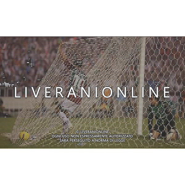 INTERNATIONAL FOOTBALL LIBERTADORES CUP 2008 / FINAL MATCH RETURN FLUMINENESE_LDU QUITO 3-1 (Dpp 1-3) ( Maracana Stadium Rio ) THIAGO NEVES ( Flum ) JUBILEE AFTER SCORE 3-1 =============================================== ATT : IMAGES ONLY FOR THE ITALIAN MARKET AG ALDO LIVERANI