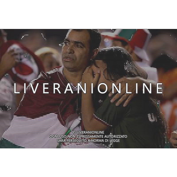 INTERNATIONAL FOOTBALL LIBERTADORES CUP 2008 / FINAL MATCH RETURN FLUMINENESE_LDU QUITO 3-1 (Dpp 1-3) ( Maracana Stadium Rio ) FLUMINENSE FANS , DECEPTION =============================================== ATT : IMAGES ONLY FOR THE ITALIAN MARKET AG ALDO LIVERANI