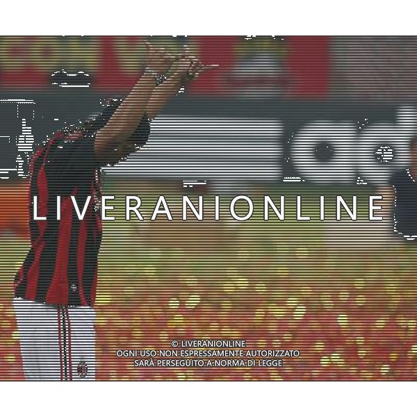 Foto Aldo Liverani/Luca Ghidoni Milano 17/07/2008 Presentazione di Ronaldinho al Milan Nella foto Ronaldinho AG ALDO LIVERANI
