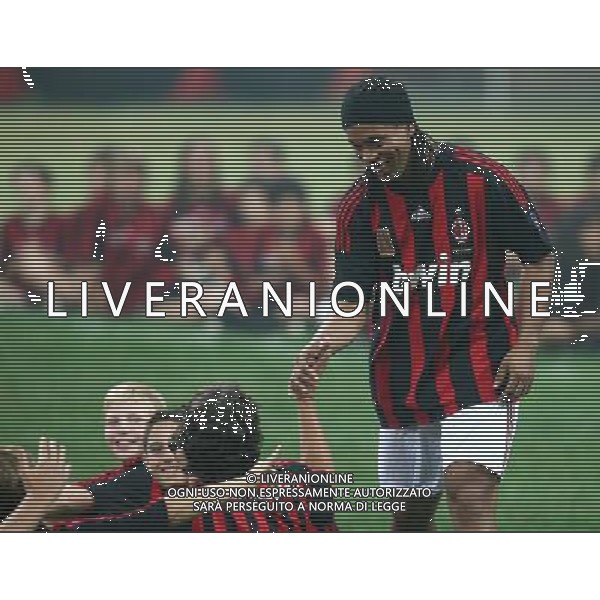 Foto Aldo Liverani/Luca Ghidoni Milano 17/07/2008 Presentazione di Ronaldinho al Milan Nella foto Ronaldinho AG ALDO LIVERANI