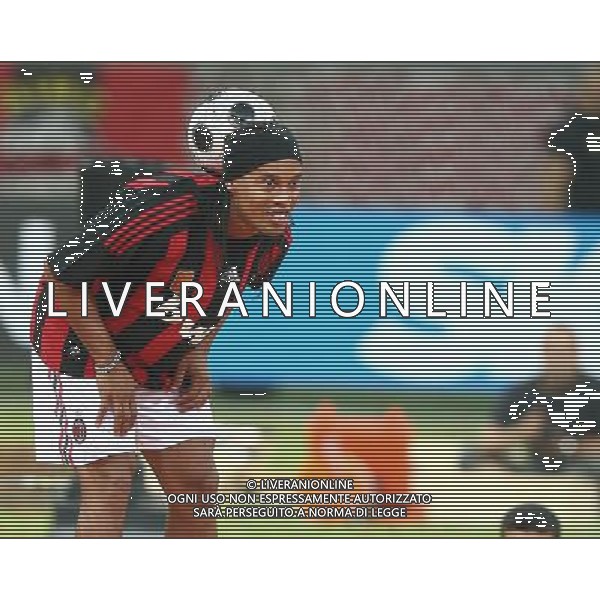 Foto Aldo Liverani/Luca Ghidoni Milano 17/07/2008 Presentazione di Ronaldinho al Milan Nella foto Ronaldinho AG ALDO LIVERANI