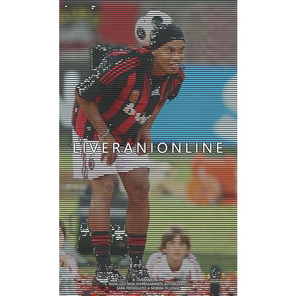 Foto Aldo Liverani/Luca Ghidoni Milano 17/07/2008 Presentazione di Ronaldinho al Milan Nella foto Ronaldinho AG ALDO LIVERANI