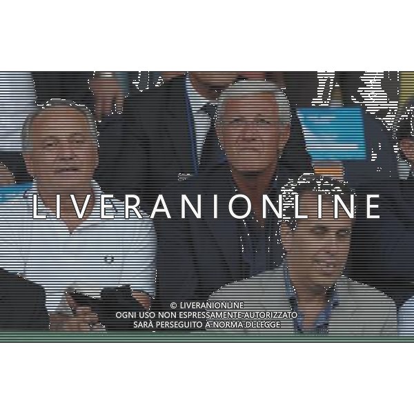 Amichevole Nazionale Olimpica Pistoia - 22.07.2008 Italia-Romania Nella Foto:MARCELLO LIPPI FIRMA AUTOGRAFI /Ph.Vitez-Ag. Aldo Liverani