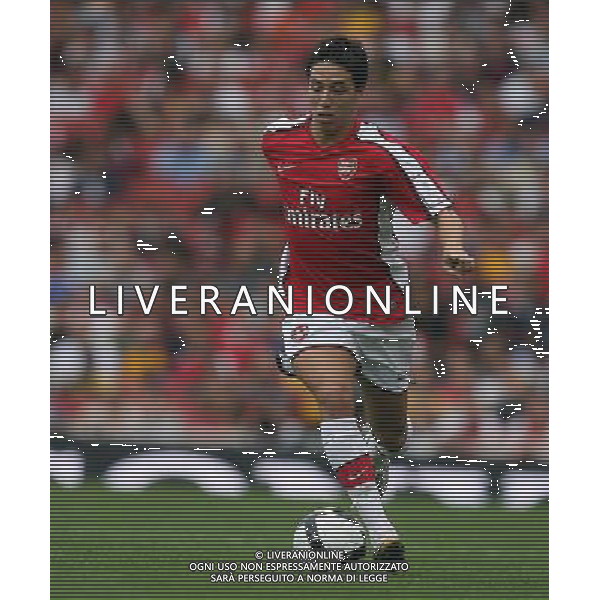 Arsenal\'s Samir Nasri during Arsenal vs Juventus in the pre-season Emirates Cup (Juventus-Arsenal-Real Madrid and Hamburg) at the Emirates Stadium in London(UK) on 02/08/2008 .Picture By Marcello Pozzetti ©IPS - Photo Agency :21 Delisle Road London SE28 0JD mobile: 07973 308 835 Ag Aldo Liverani