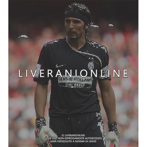 Juventus\' Gianluigi Buffon (vice captain) during Arsenal vs Juventus in the pre-season Emirates Cup (Juventus-Arsenal-Real Madrid and Hamburg) at the Emirates Stadium in London(UK) on 02/08/2008 .Picture By Marcello Pozzetti ©IPS - Photo Agency :21 Delisle Road London SE28 0JD mobile: 07973 308 835 Ag Aldo Liverani