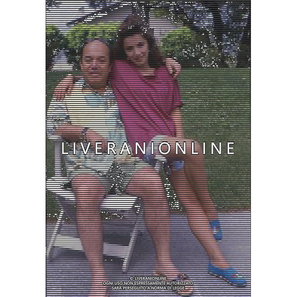 ARCHIVIO ALDO LIVERANI NELLA FOTO LINO BANFI CON LA FIGLIA ROSANNA AG ALDO LIVERANI