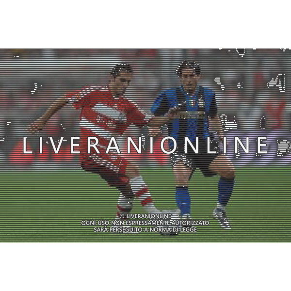Trofeo Pirelli-Beckenbauer Cup Monaco - 05.08.2008 Bayern Monaco-Inter Nella Foto: ALTINTOP e MAXWELL /Ph.Vitez-Ag. Aldo Liverani