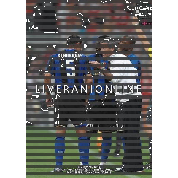 Trofeo Pirelli-Beckenbauer Cup Monaco - 05.08.2008 Bayern Monaco-Inter Nella Foto:MOURINHO JOSE\'-STANKOVIC DEJAN-MUNTARI SULLEY /Ph.Vitez-Ag. Aldo Liverani