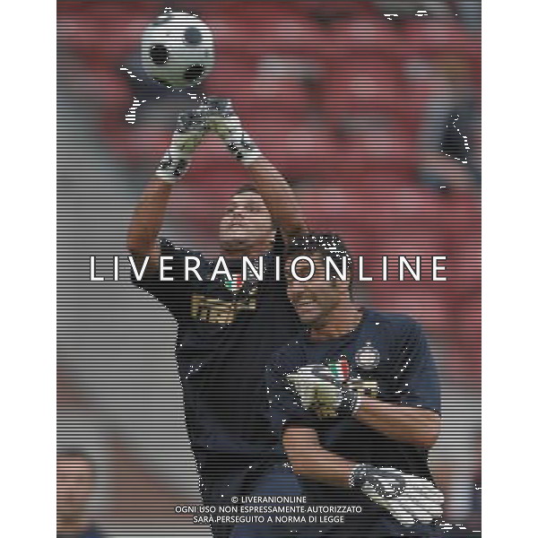 LG Amsterdam Tournament 2008 Amsterdam - 08.08.2008 Inter-Siviglia Nella Foto:JULIO CESAR-ORLANDONI PAOLO /Ph.Vitez-Ag. Aldo Liverani