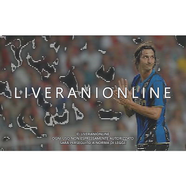 LG Amsterdam Tournament 2008 Amsterdam - 09.08.2008 Ajax-Inter Nella Foto: zlatan IBRAHIMOVIC APPLAUDE UN PASSAGGIO DI ADRIANO /Ph.Vitez-Ag. Aldo Liverani